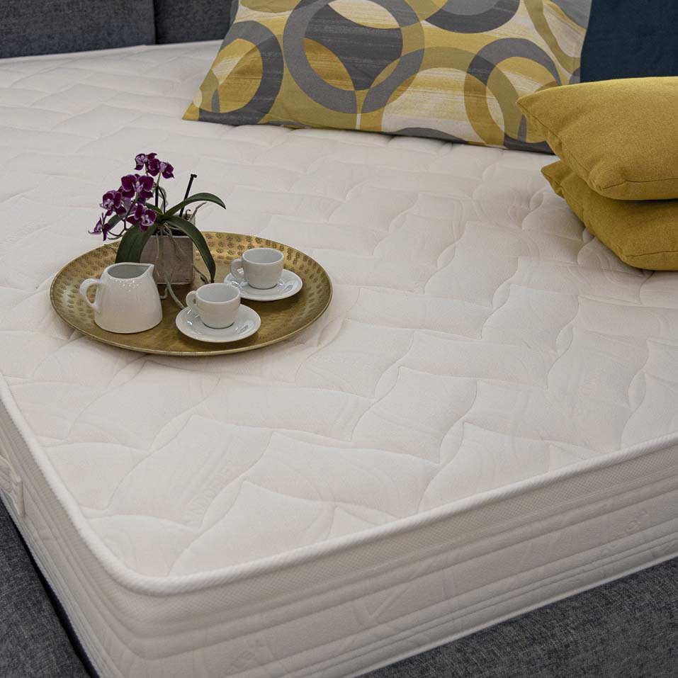 Materasso Dalla a molle, ortopedico. Sostegno tradizionale e comfort traspirante.